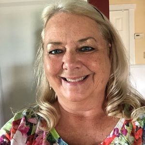 Meet your Posher, Deanna